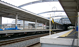 駅プラットホーム